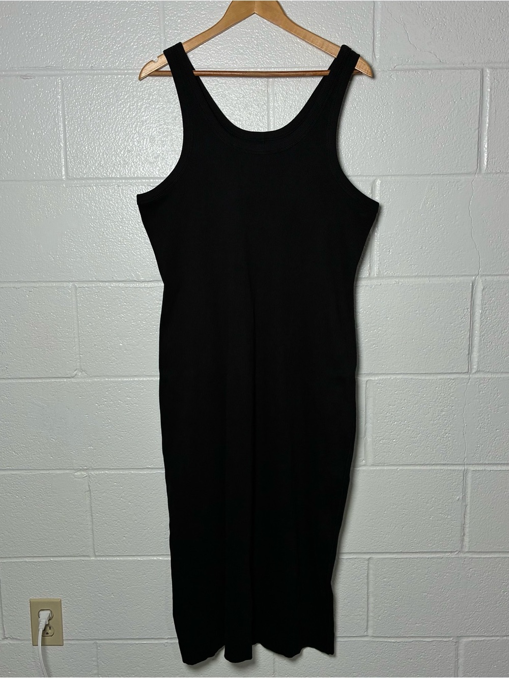 Everlane black rib knit cotton sleeveless midi dress